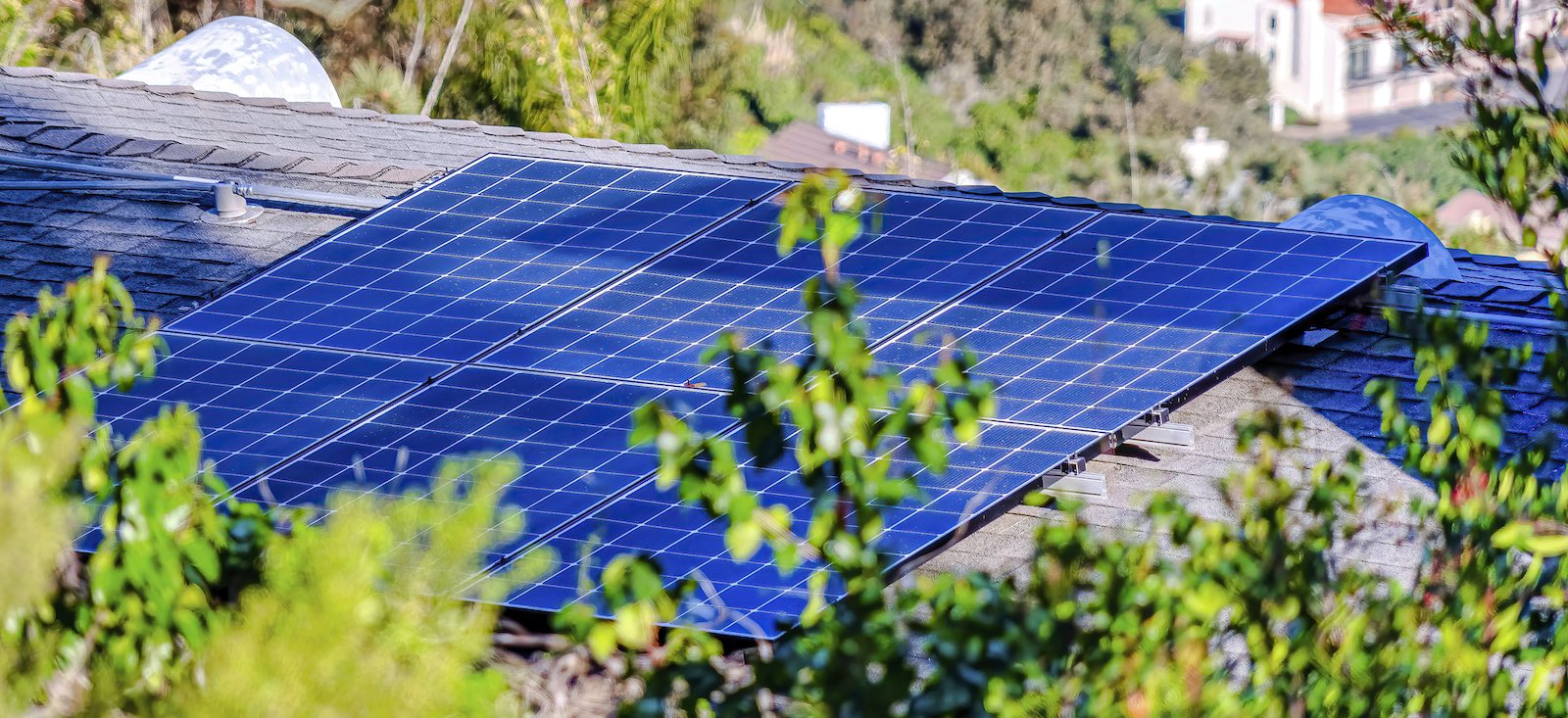 Solar Installation on roof of San Diego house demonstrating net metering 2.0